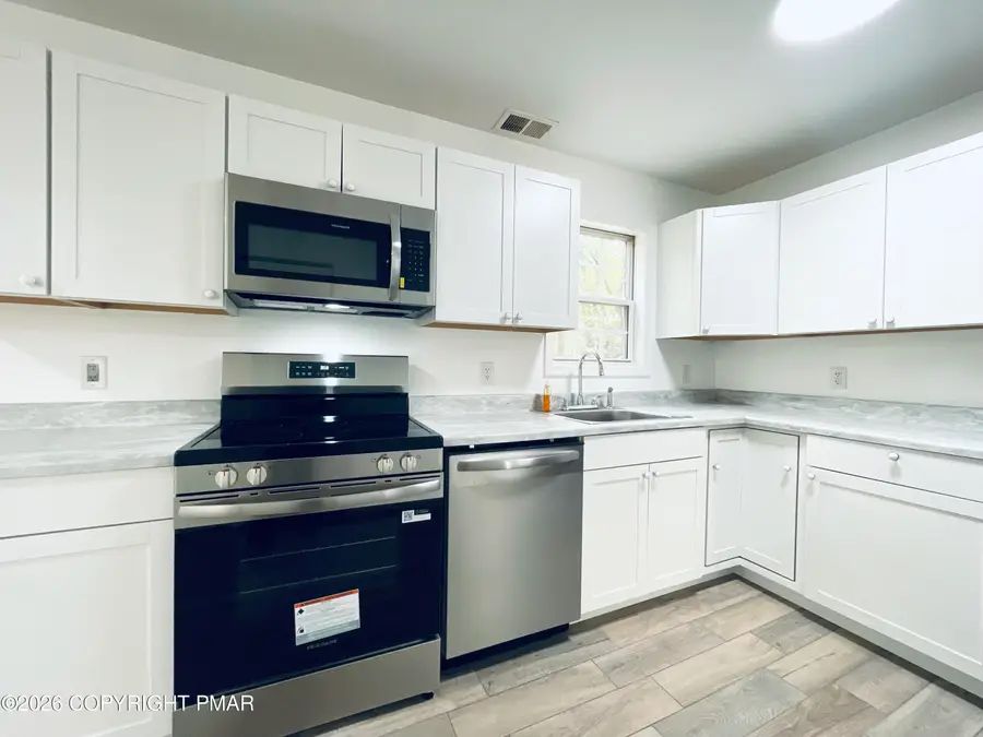 1226 Country Place Drive, Tobyhanna, PA 18466 - #3