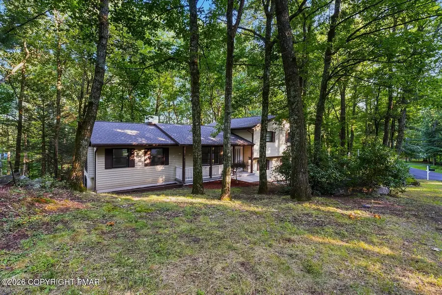 516 Black Oak Drive, Tannersville, PA 18372 - #2