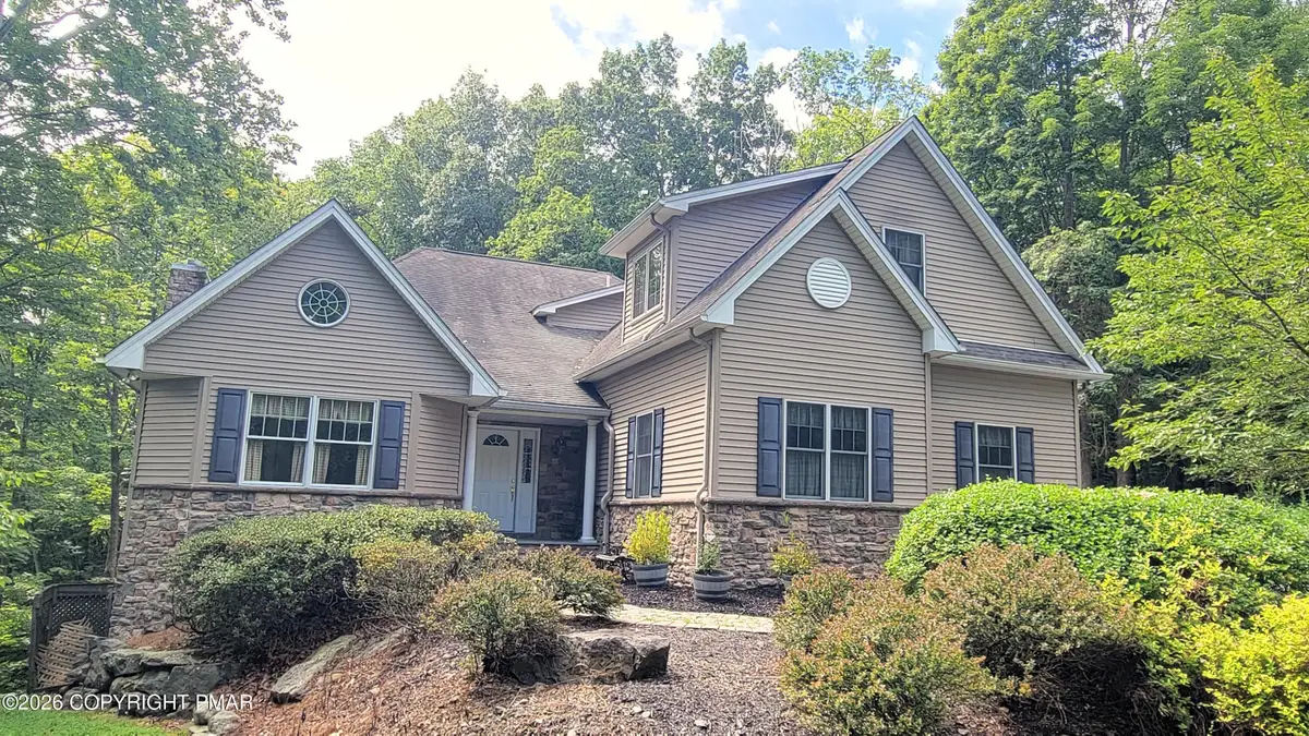 201 Garfield Lane, East Stroudsburg, PA 18301 - #1