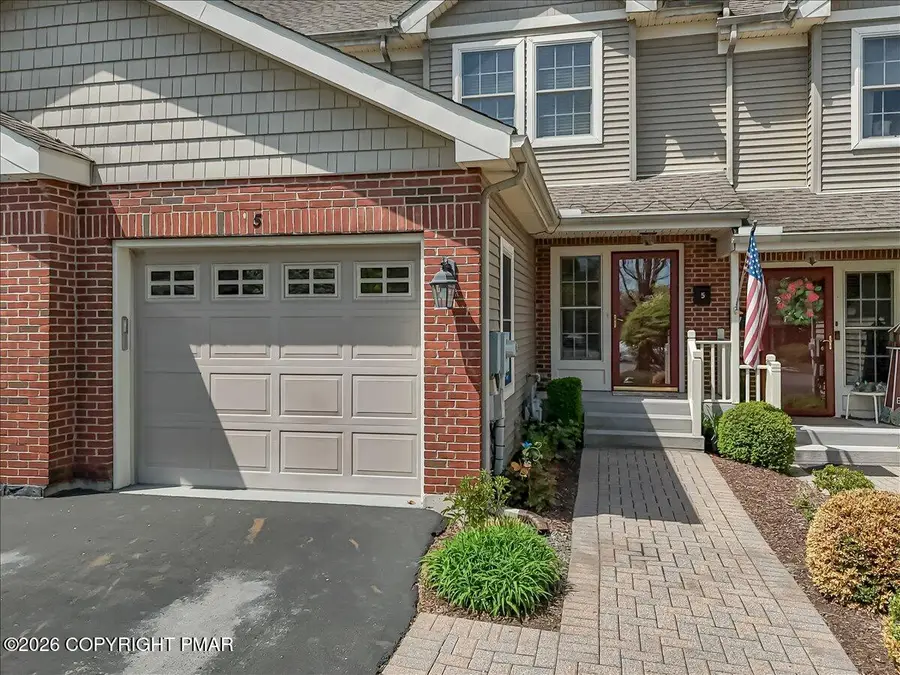 5 Cypress Court, East Stroudsburg, PA 18301 - #3