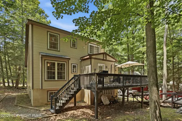 1046 Rainbow Drive, Lake Ariel, PA 18436
