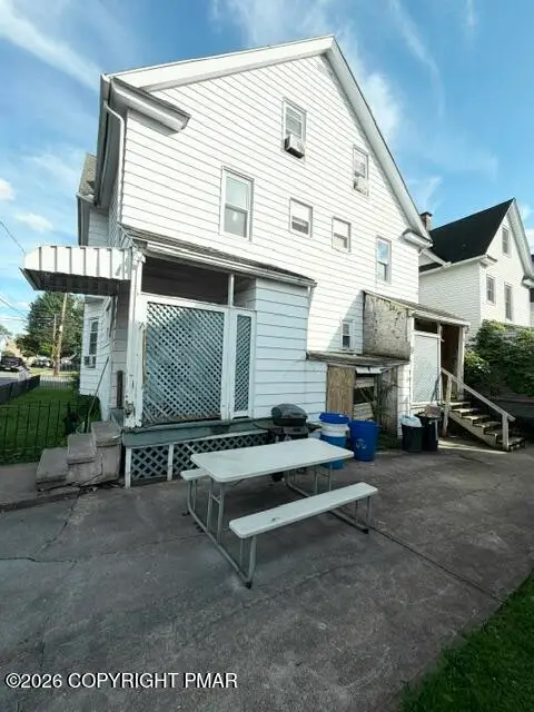 131-133 N 133 N Lincoln Avenue, Scranton, PA 18505 - #3