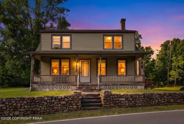 221 Upper Swiftwater Road, Cresco, PA 18326
