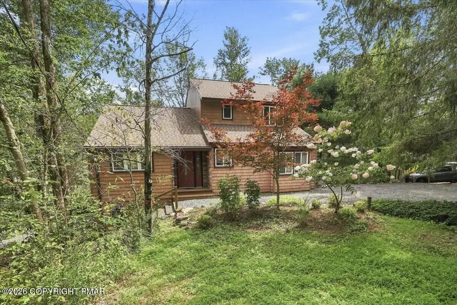 6262 Lakeview Drive, Pocono Pines, PA 18350 - #2