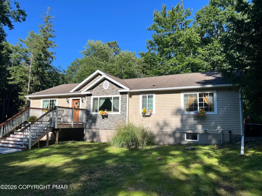 715 Foster Avenue, White Haven, PA 18661 - #2