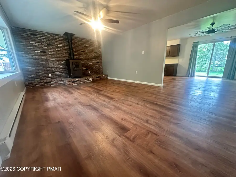 4107 Azalea Drive, Pocono Summit, PA 18346 - #3