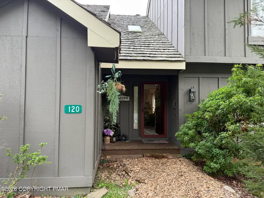 120 Snow Ridge Circle, Blakeslee, PA 18610 - #2