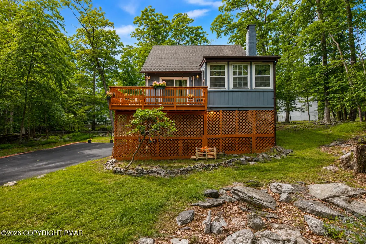 2128 Apley Drive, Bushkill, PA 18324 - #1