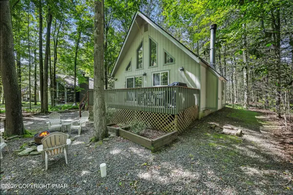 167 Wyomissing Drive, Pocono Lake, PA 18347