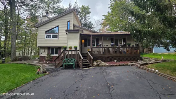 7531 Crestview Drive, Tobyhanna, PA 18466