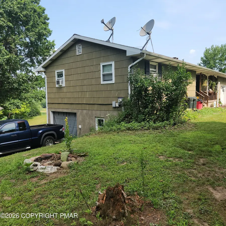 449 Weir Mountain Road, Gilbert, PA 18331 - #2