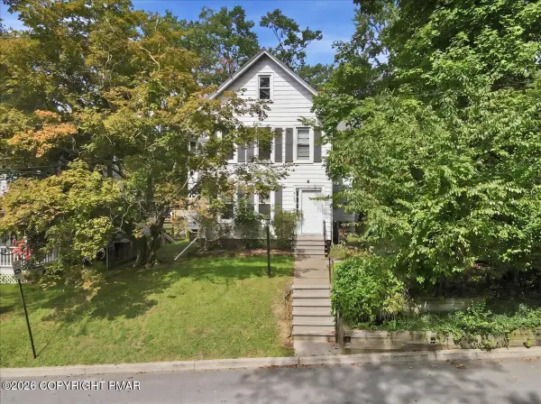 102 E Brown Street, East Stroudsburg, PA 18301