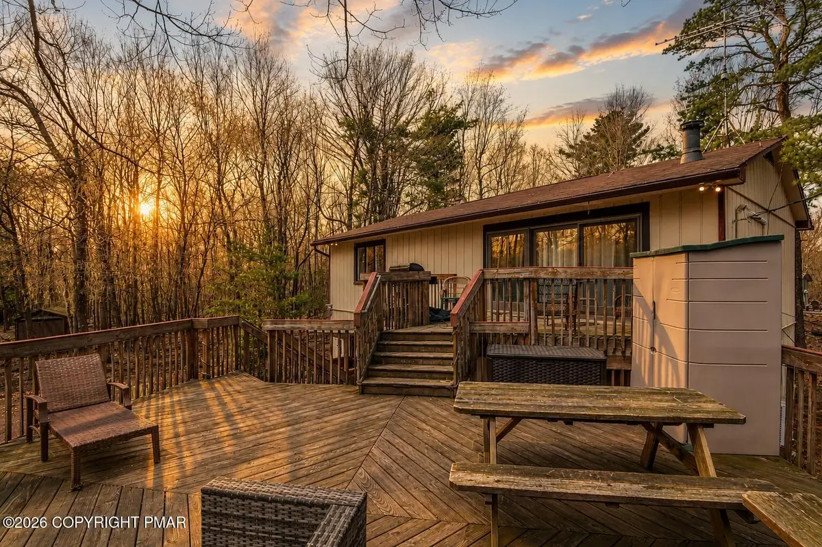 70 Pineknoll Drive, Lake Harmony, PA 18624 - #1
