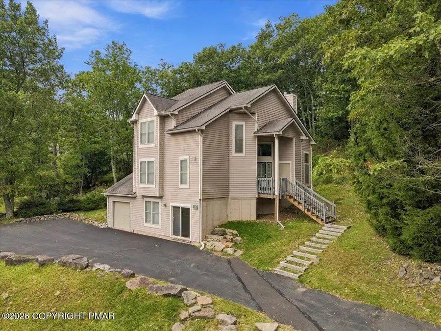 2231 Camelback Drive, Tannersville, PA 18372 - #2