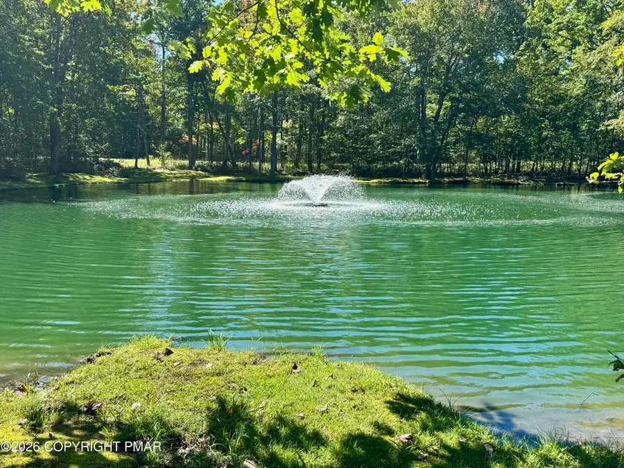 23 Snow Shoe, Lake Harmony, PA 18624 - #2