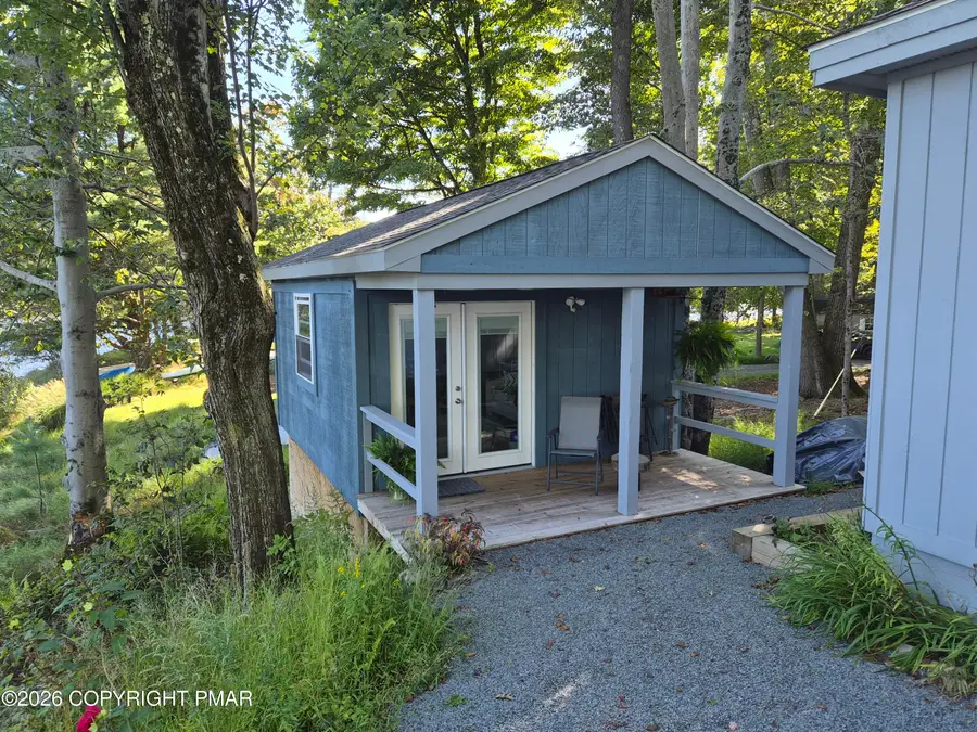 136 Birch Ledge Road, Canadensis, PA 18325 - #2