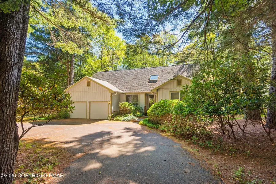 205 Moon Lit Trail, Pocono Pines, PA 18350 - #3