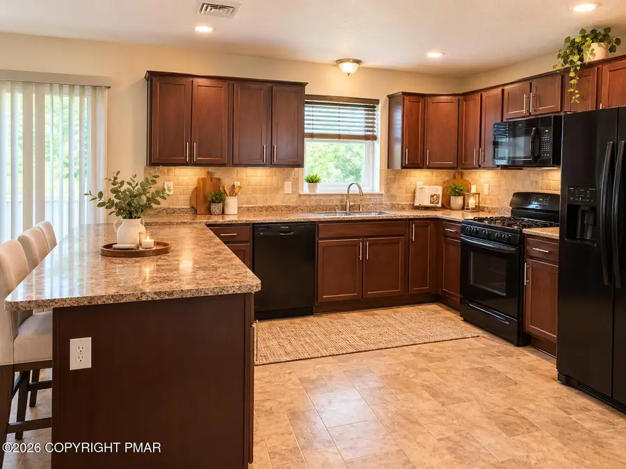 5012 Pine Ridge Road S, East Stroudsburg, PA 18302 - #2