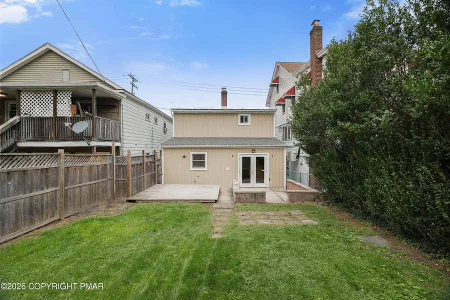 337 W Catawissa Street, Nesquehoning, PA 18240 - #2