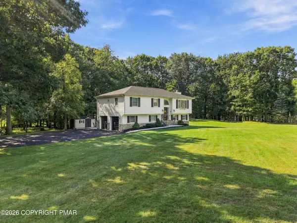1 Colonial Drive, East Stroudsburg, PA 18302