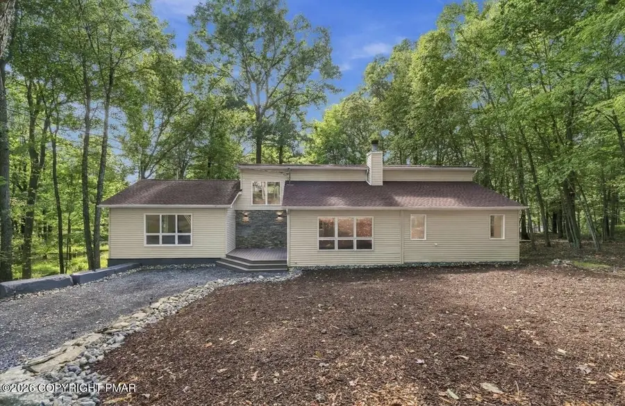 2110 Owl Pass Road, Bushkill, PA 18324 - #2