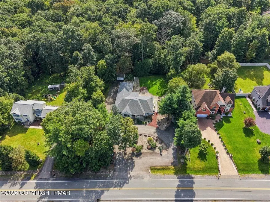 126 Estate Drive, East Stroudsburg, PA 18301 - #3
