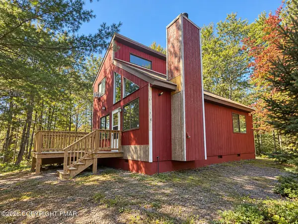 3217 Carobeth Drive, Tobyhanna, PA 18466
