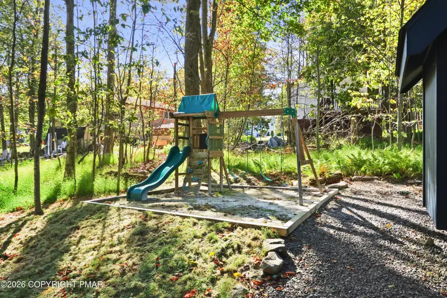 9820 Deerwood Drive, Tobyhanna, PA 18466 - #3