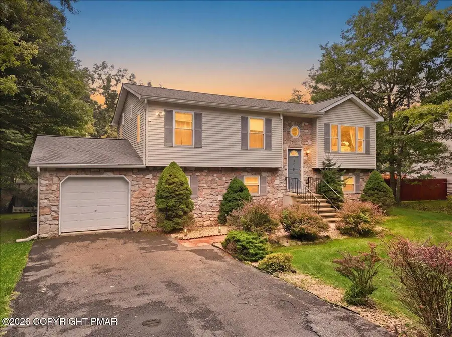 1216 Glade Drive, Long Pond, PA 18334 - #2