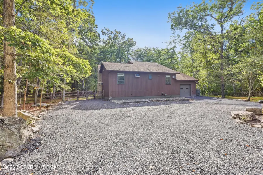 523 Saunders Court, Bushkill, PA 18324 - #3