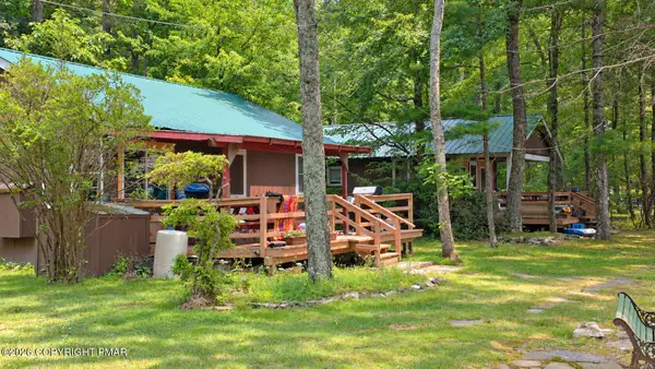 275 Rt 390, Tafton, PA 18464