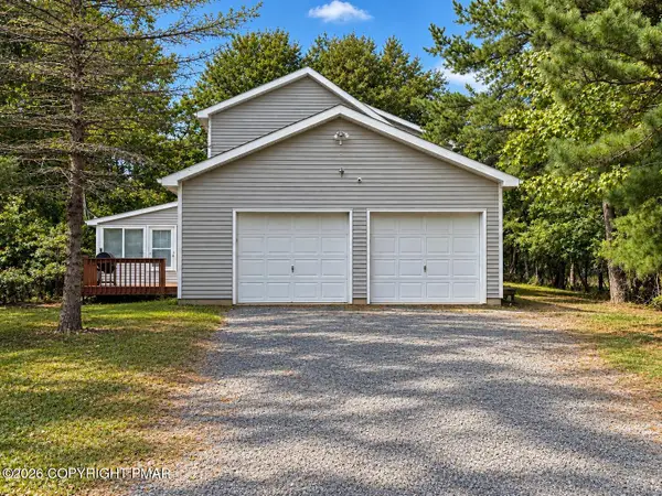 106 Gap View Drive, Long Pond, PA 18334