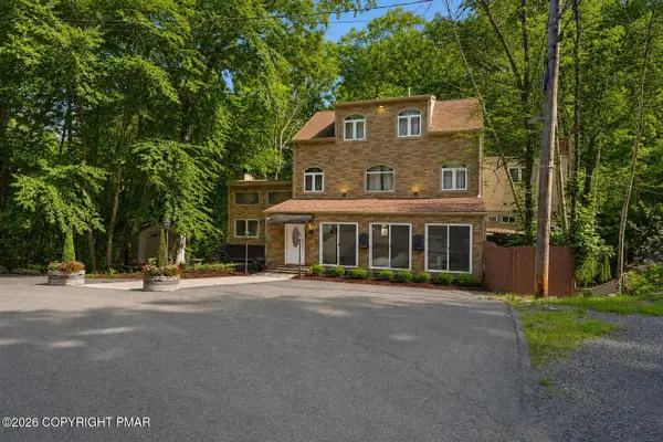 3130 Delaware Circle, Bushkill, PA 18324