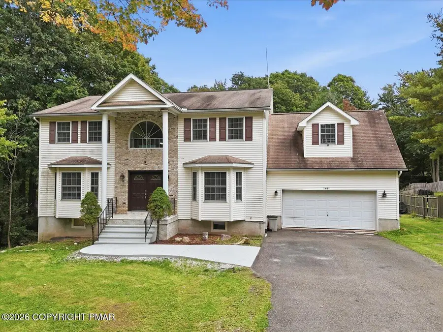 49 Seneca Road, Mount Pocono, PA 18344 - #2