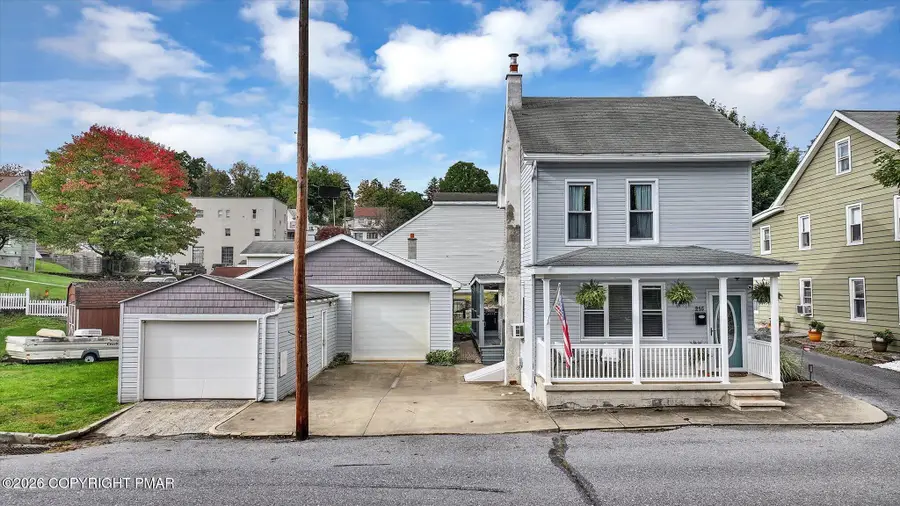 215 Willing Street, Llewellyn, PA 17944 - #2