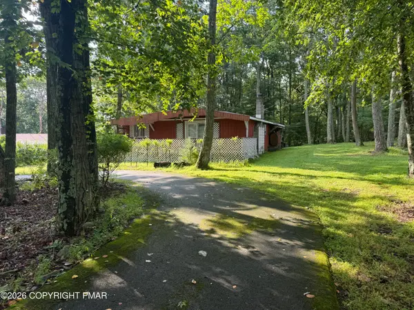 1222 Valley Drive, East Stroudsburg, PA 18302
