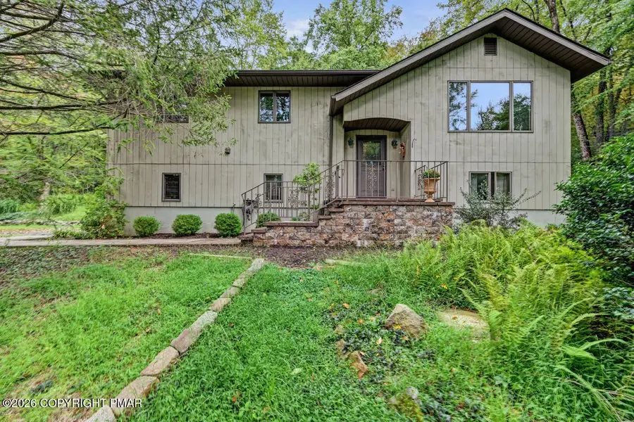 2311 Woodhaven Drive, Saylorsburg, PA 18353 - #2