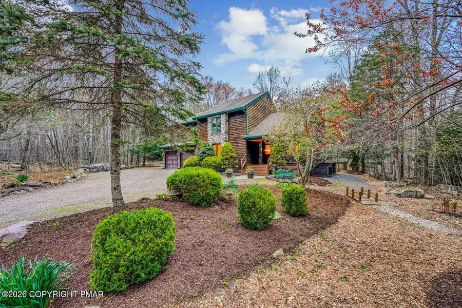 1111 Bear Track Trail, Pocono Pines, PA 18350 - #2