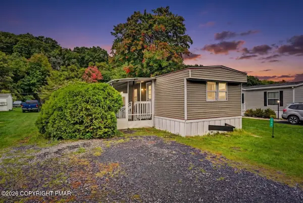 338 Upper Pmhe Drive S, East Stroudsburg, PA 18302