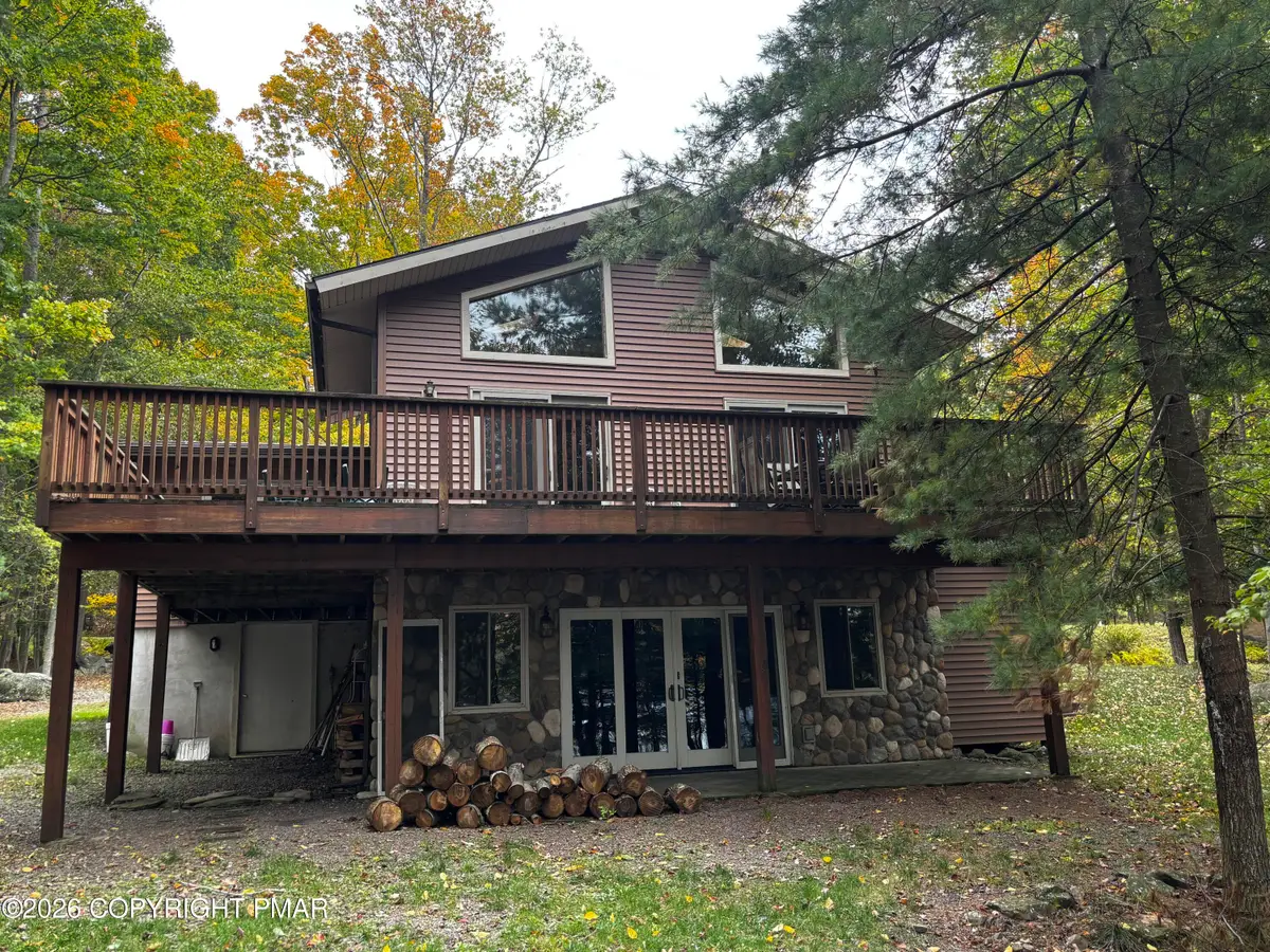 77 Lake Drive E, Clifton, PA 18424 - #1