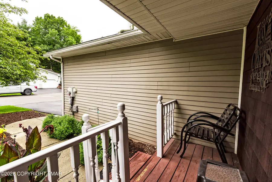 216 Amber Lane, East Stroudsburg, PA 18301 - #3