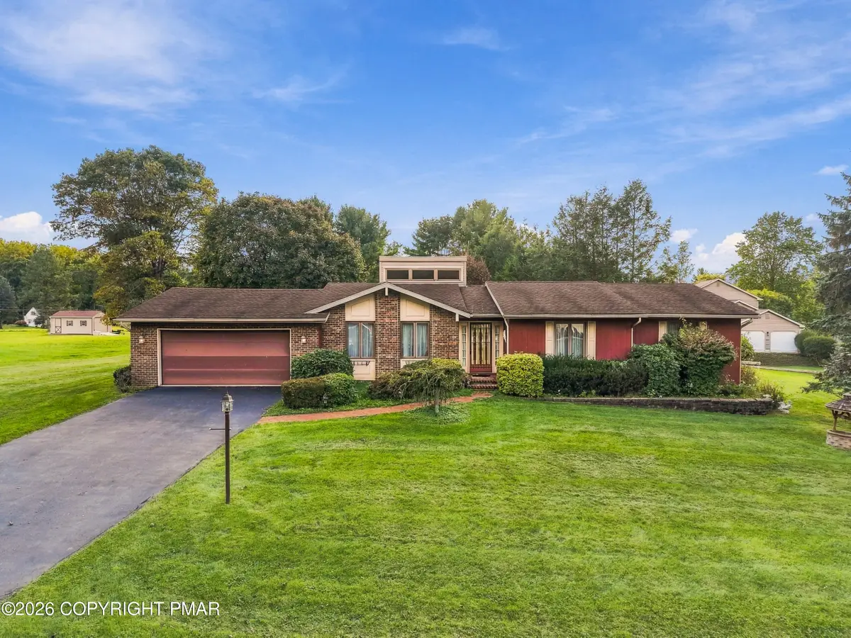 1916 Fawn Lane, Hellertown, PA 18055 - #1