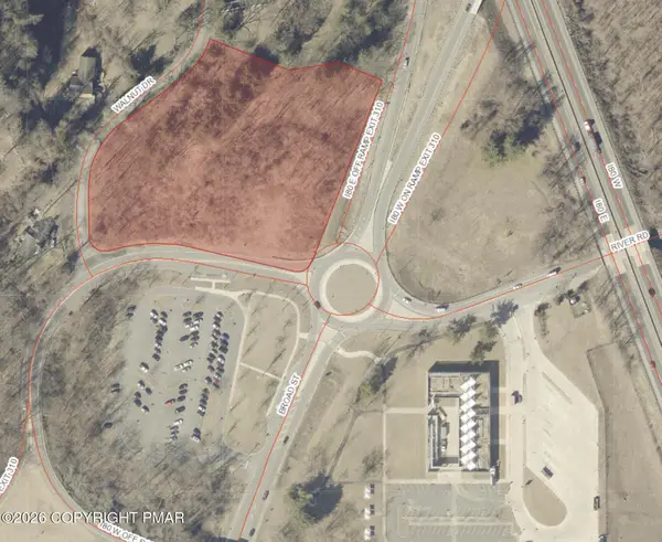 Walnut Drive, Stroudsburg, PA 18360