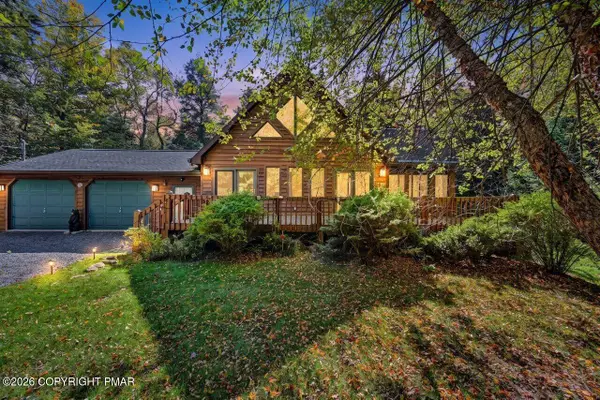 2354 Forest Drive W, Pocono Lake, PA 18347