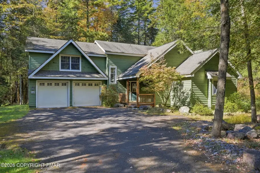 372 Brookside Drive, Pocono Pines, PA 18350 - #3