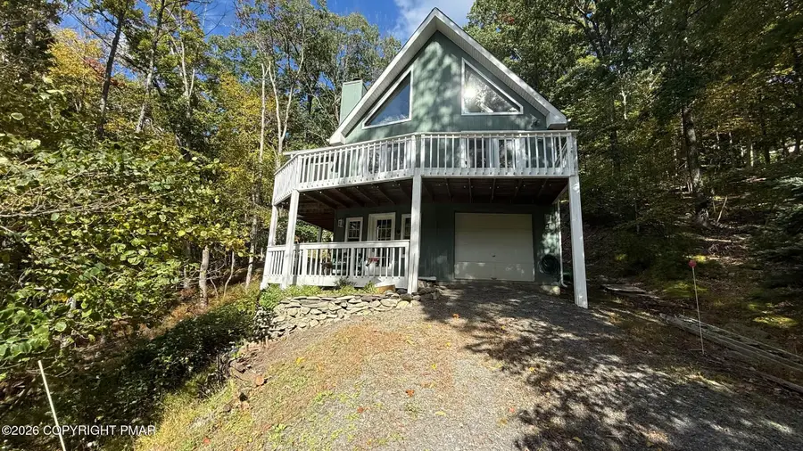 300 Brentwood Drive, Bushkill, PA 18324 - #2