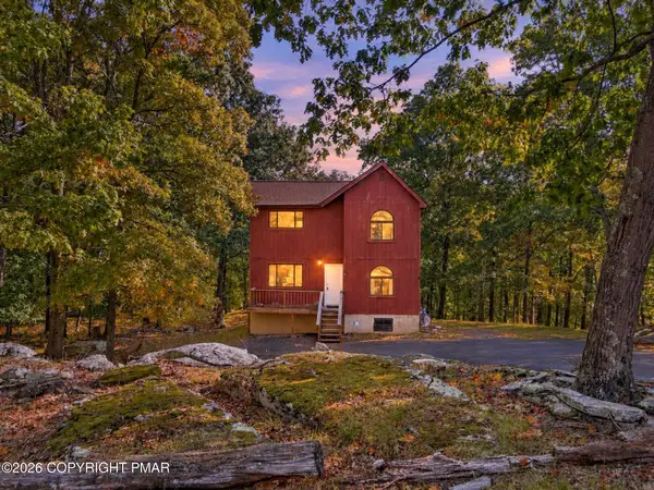 195 Mallard Lane, Bushkill, PA 18324