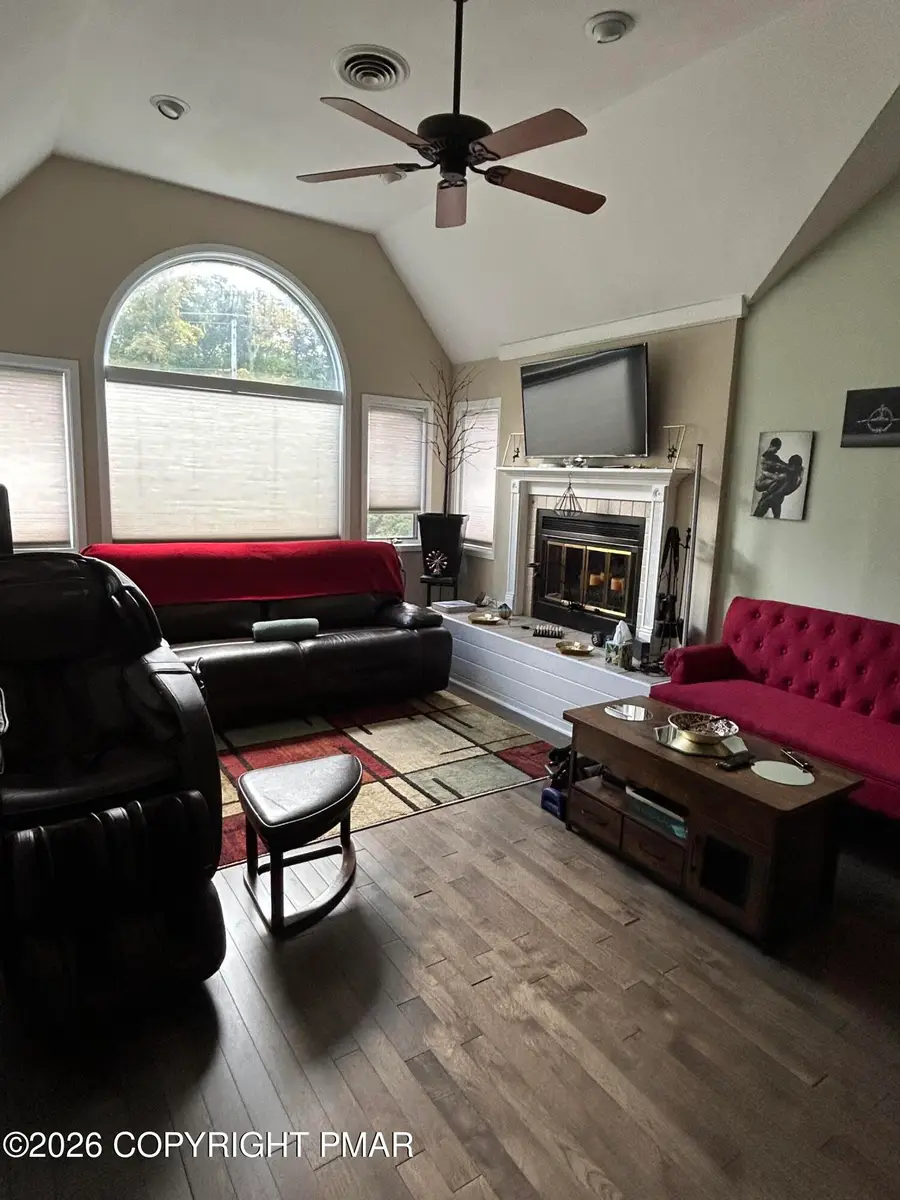 346 Hollow Road, East Stroudsburg, PA 18302 - #2
