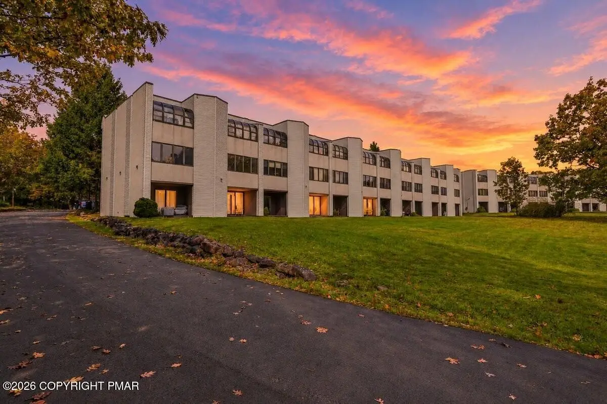 146 Foxfire Drive, Mount Pocono, PA 18344 - #1