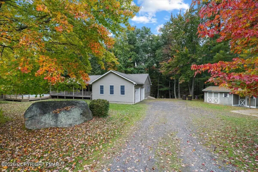 501 Rainbow Way, Stroudsburg, PA 18360 - #2